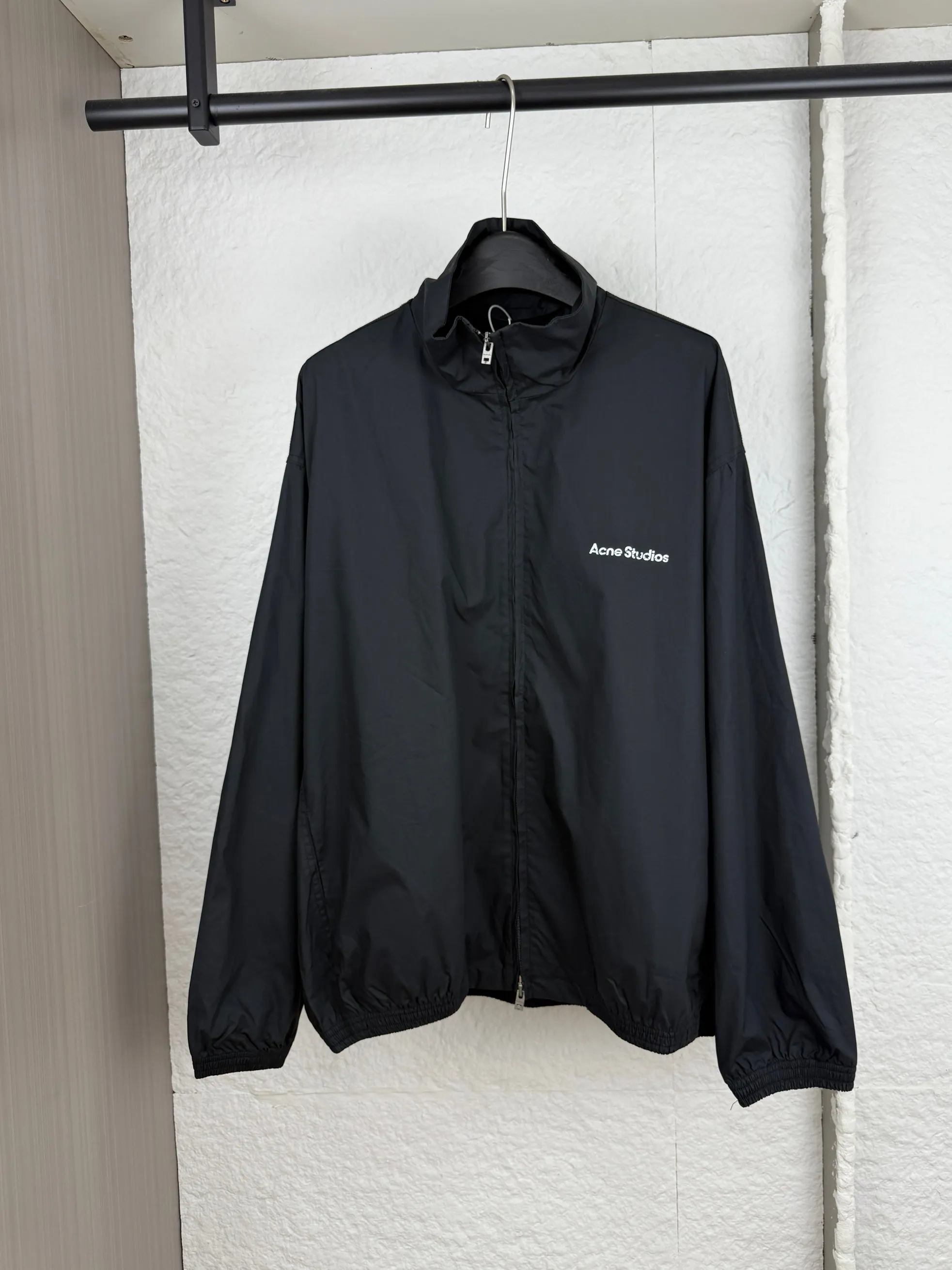 Acne Studios Series 40/42/44/46